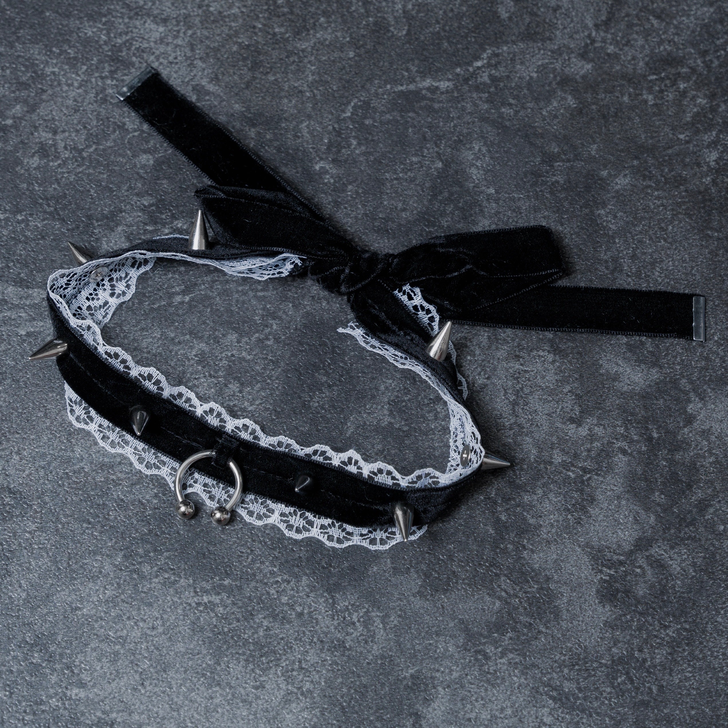 mine》リボンスパイクチョーカー- LAFARY ONLINE