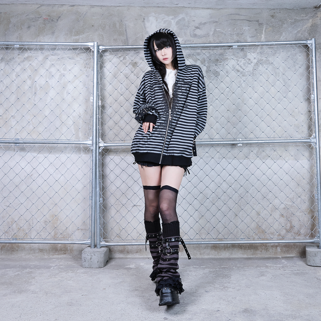 《mine》クロスガーターベルトレッグカバー