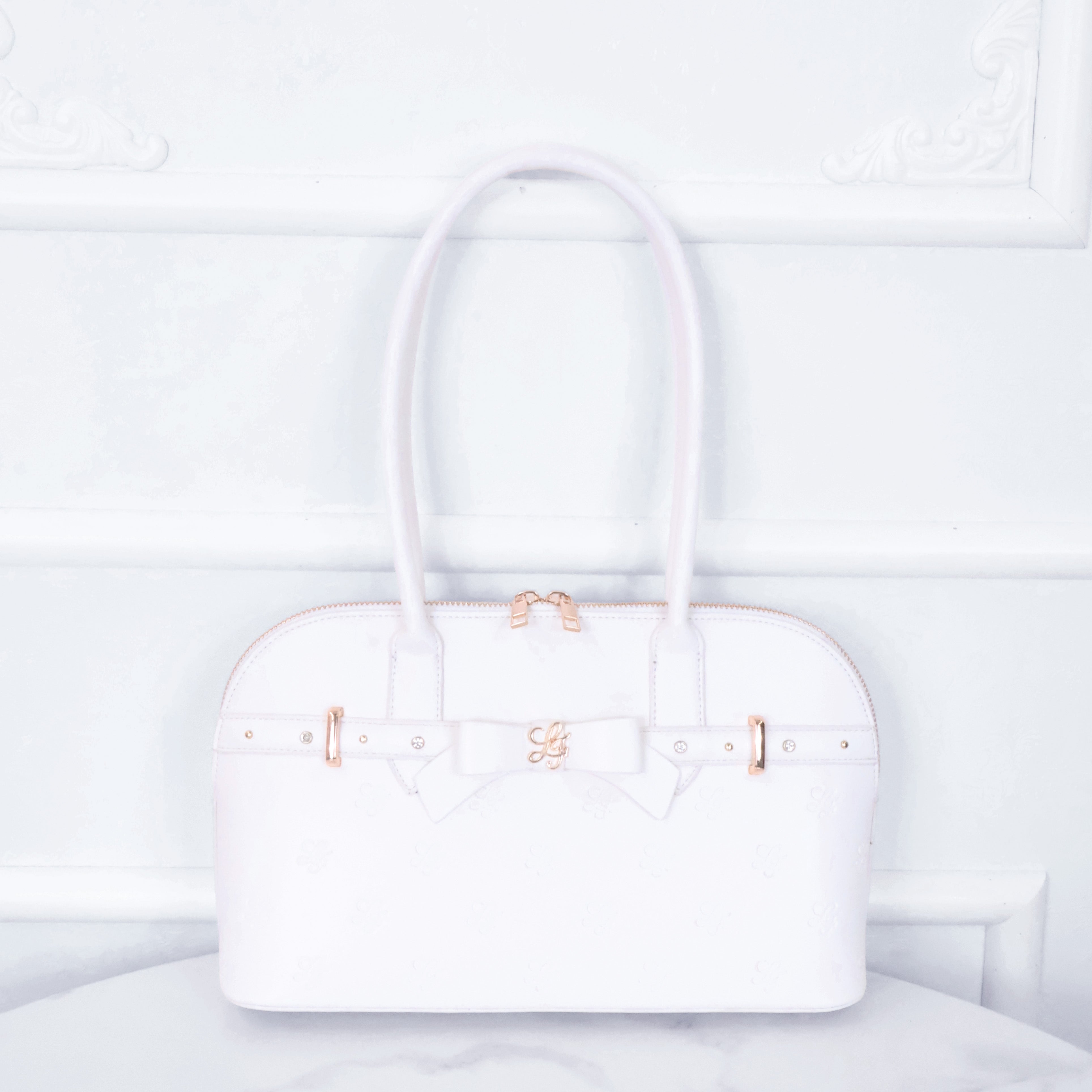 《LAFARY closet》ロゴエンボスボストン