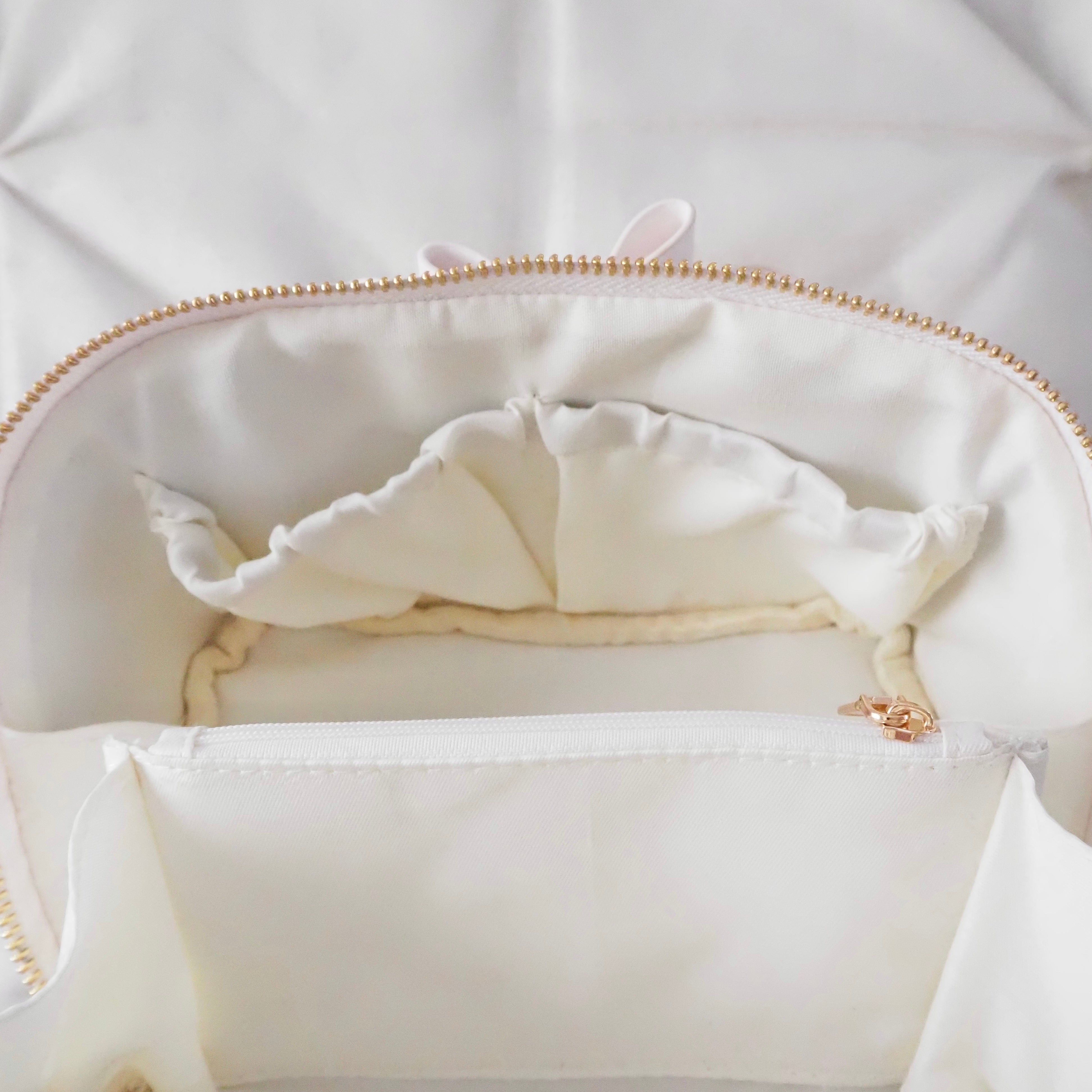 《LAFARY》キルティングメイクポーチ