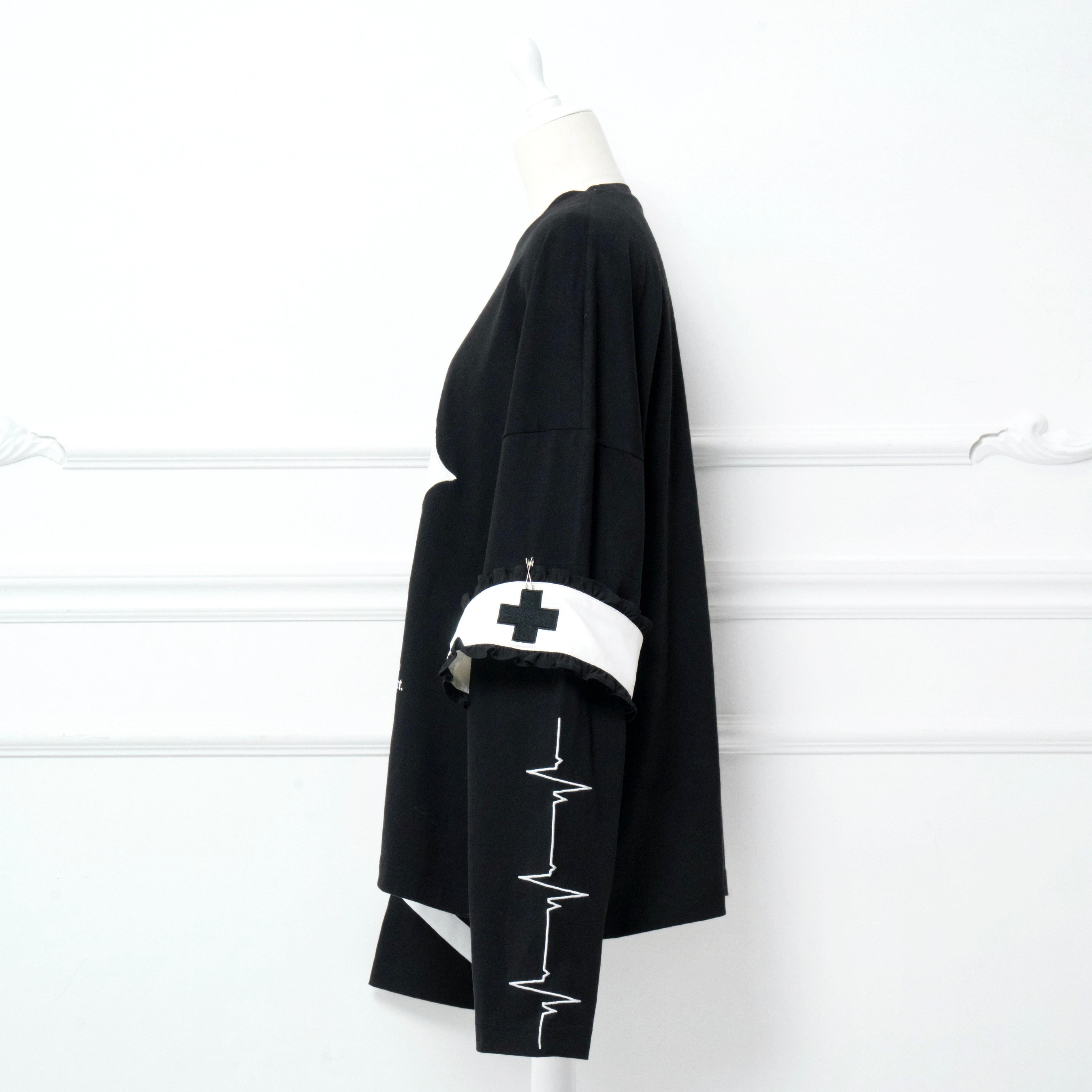 《mine》ナースクロスTシャツ