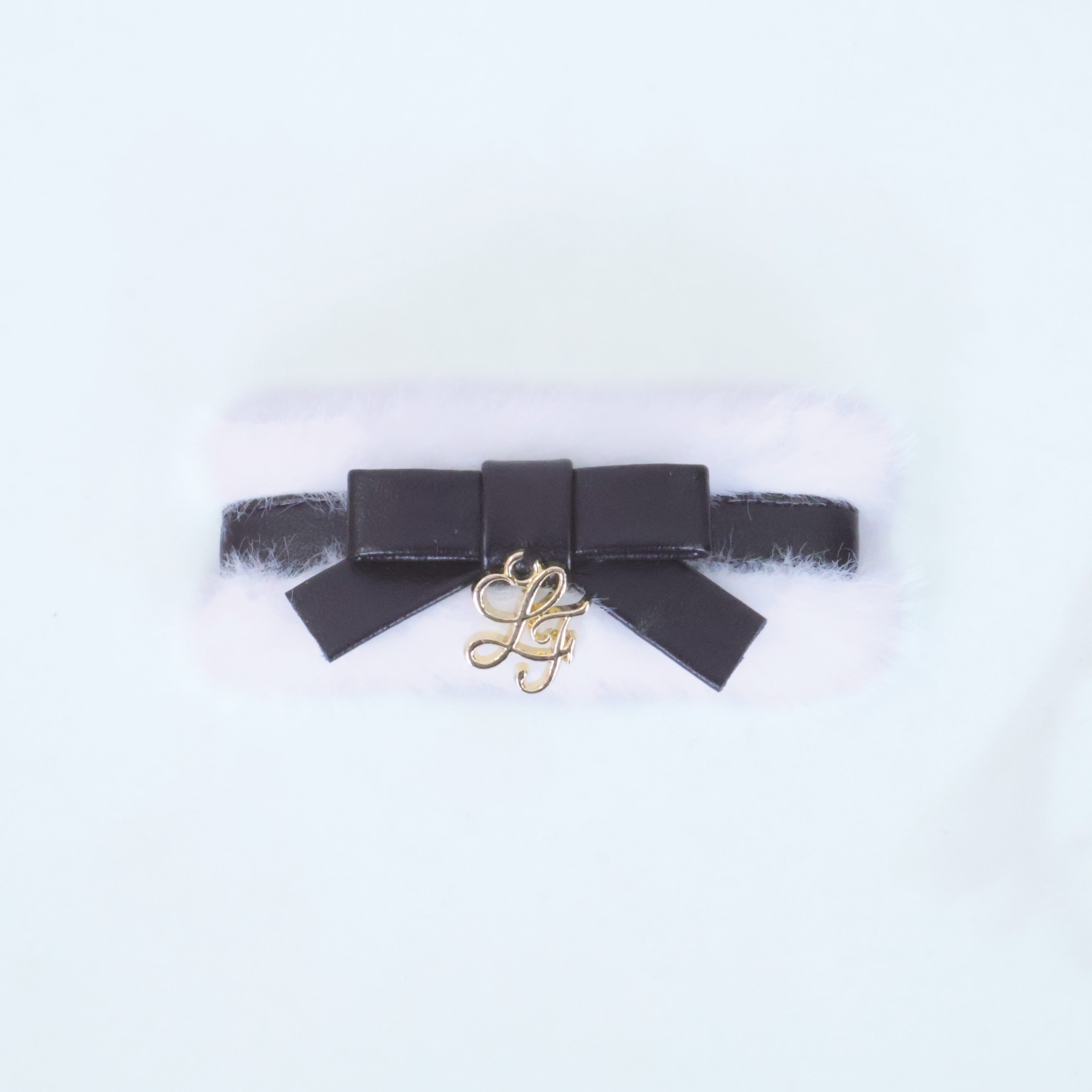 《LAFARY closet》ロゴリボンファーピン