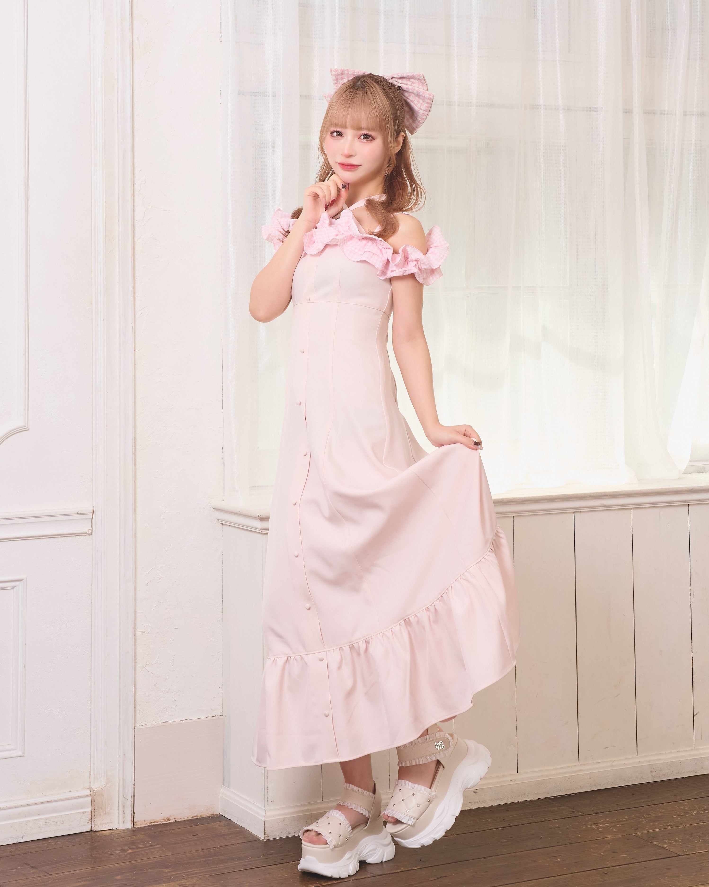 《LAFARY closet》ギンガムオフショルロングワンピース