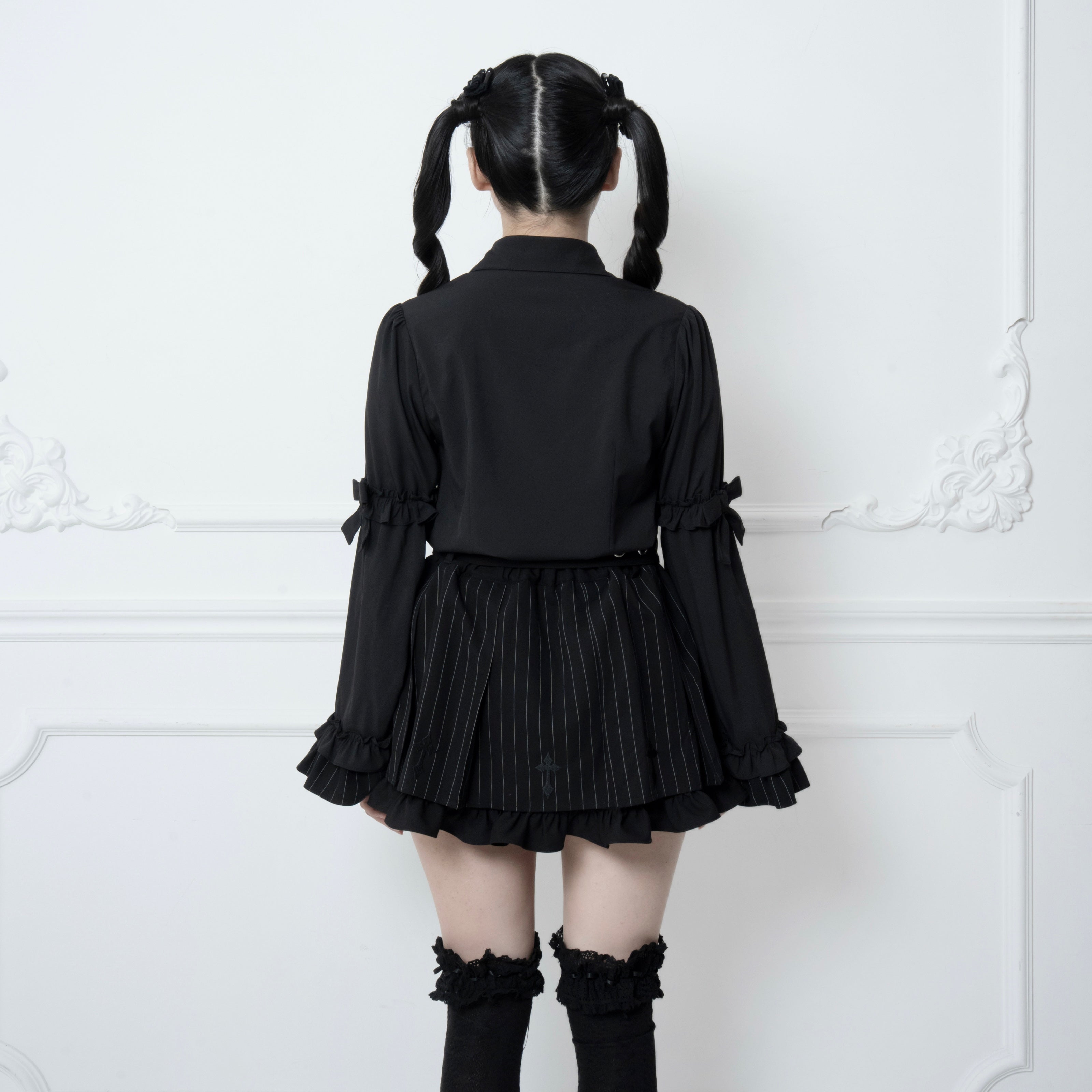 極美品.定価3万☆グレースクラス カットワークレース ベルスリーブブラウス mine》クロス刺繍ベルスリーブブラウス- LAFARY ONLINE