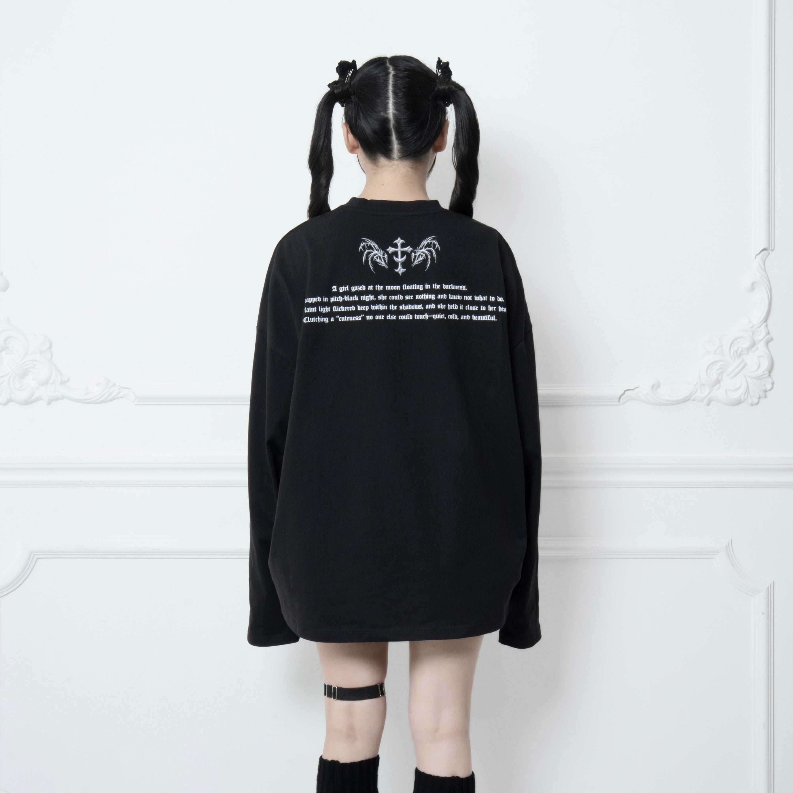《mine》ムーンクロスTシャツ