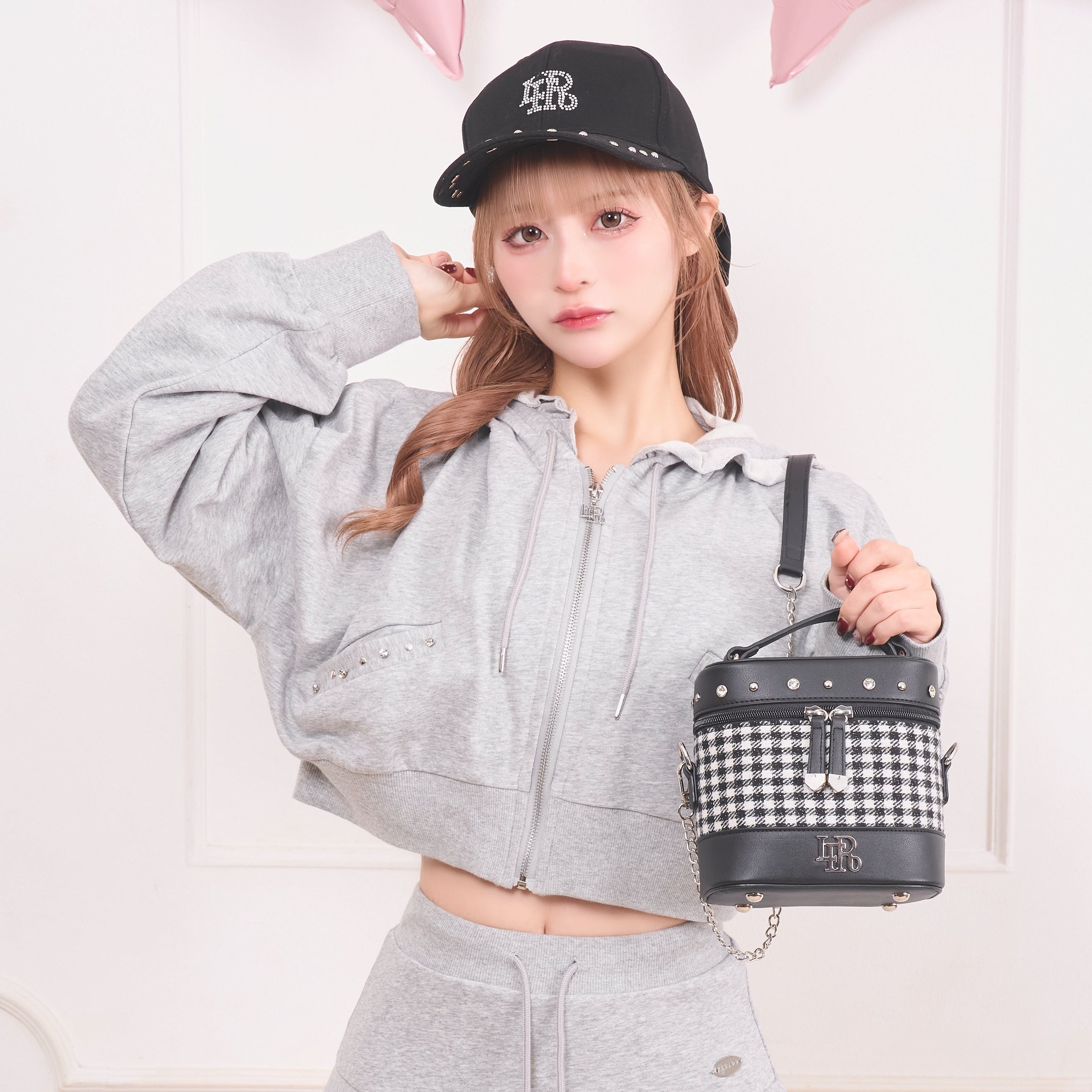 《LAFARY closet》ギンガム合皮バニティバッグ