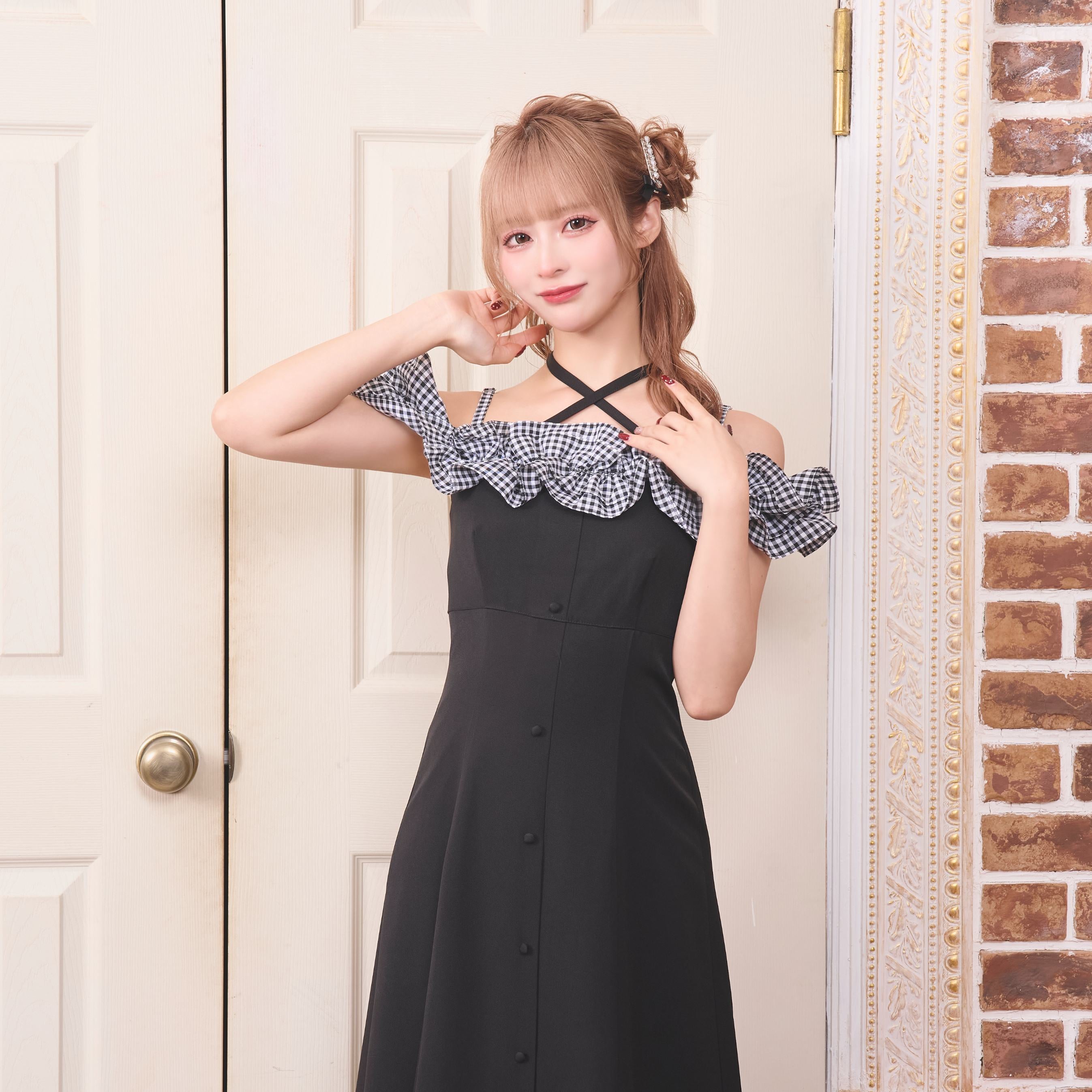 《LAFARY closet》ギンガムオフショルロングワンピース