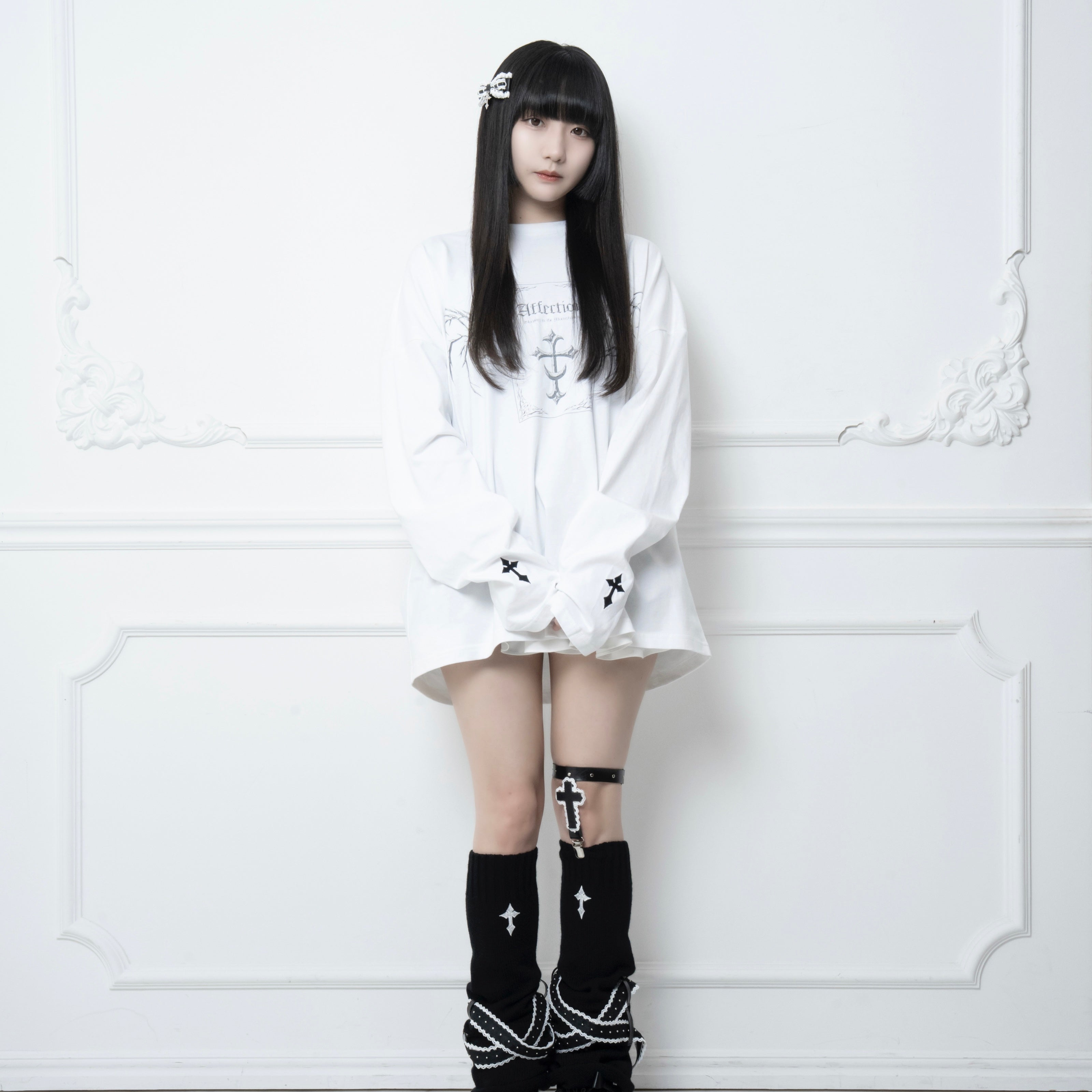 離婚伝説 愛が一層メロウ Tシャツ 黒 XLサイズ 未使用 mine》ムーンクロスTシャツ- LAFARY ONLINE