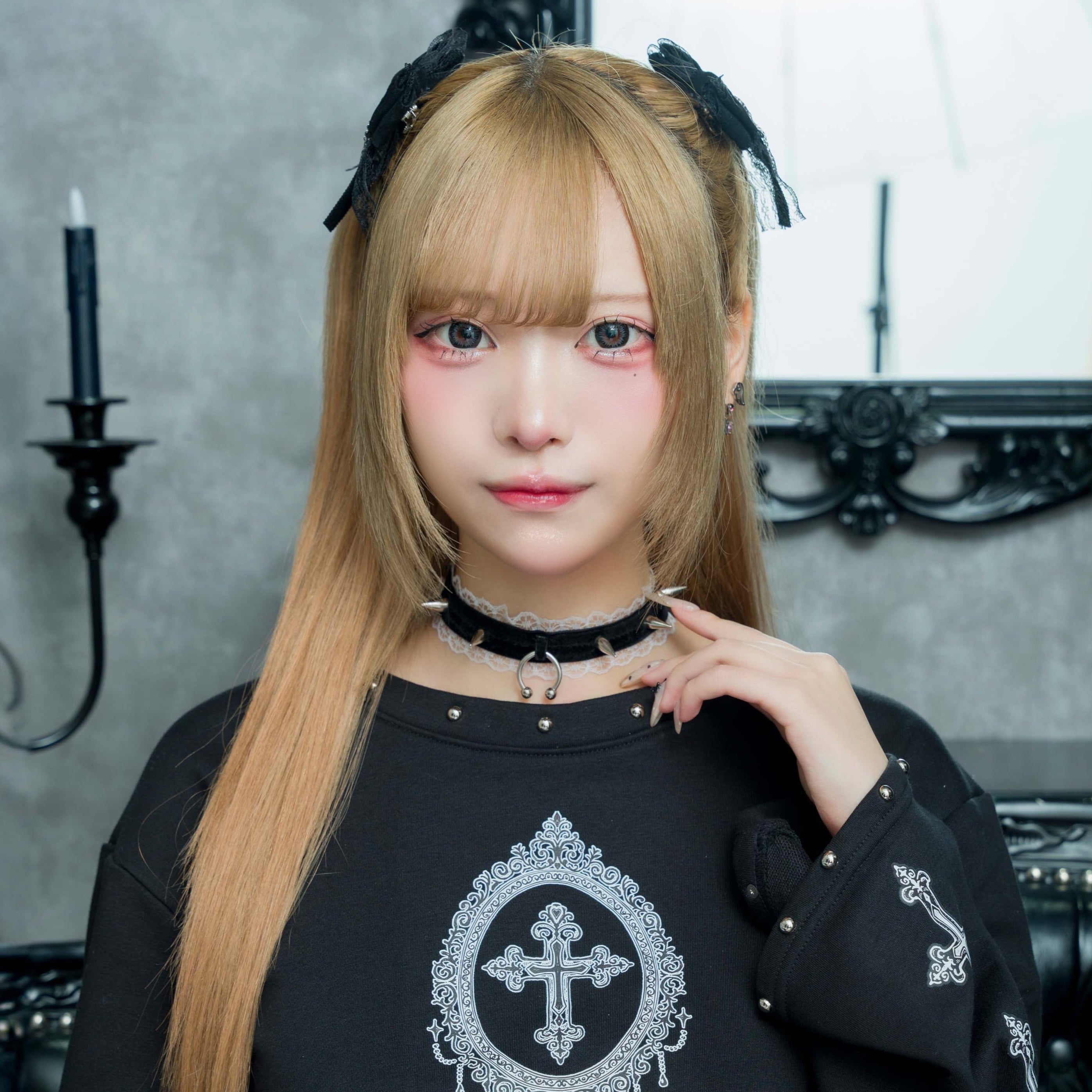 《mine》リボンスパイクチョーカー