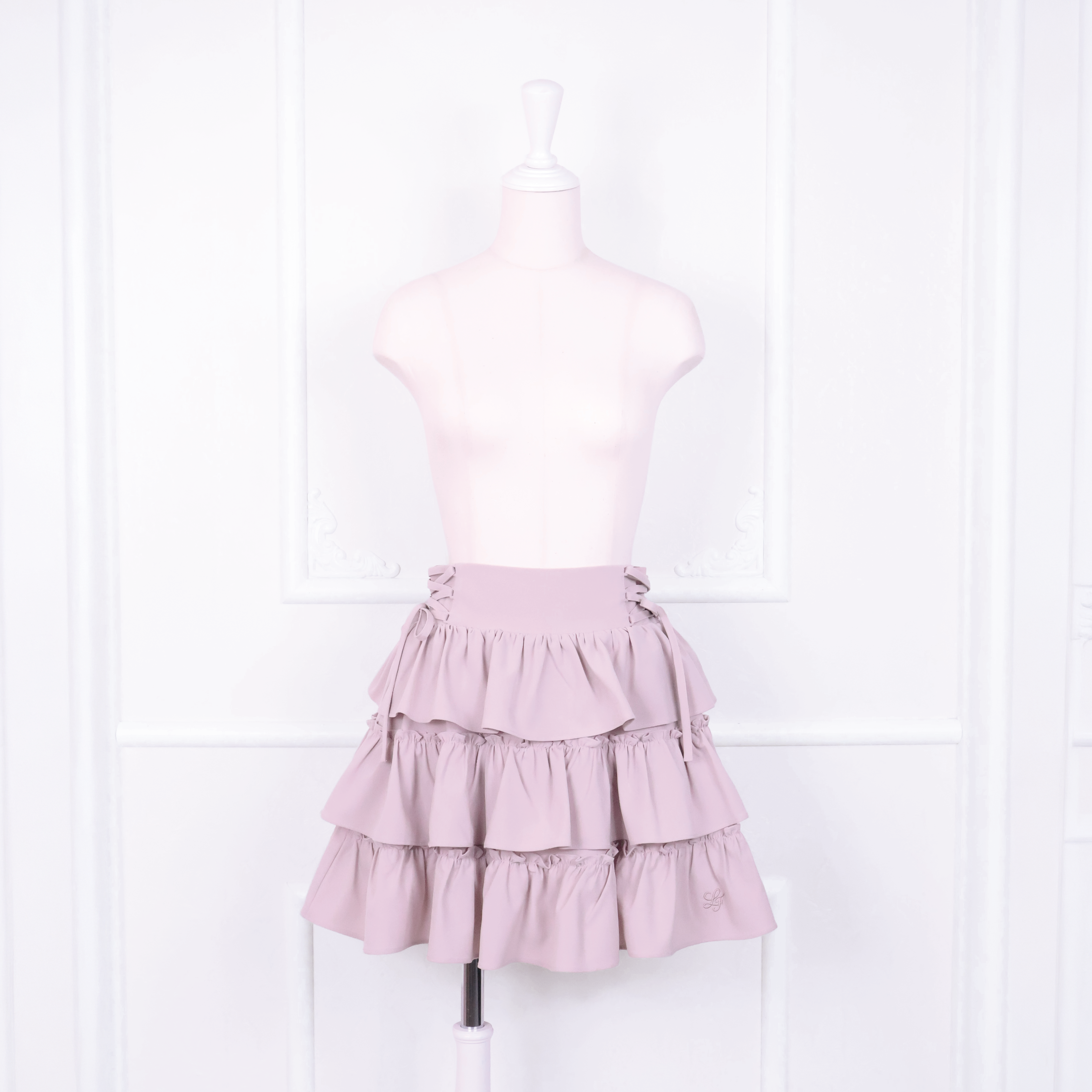 《LAFARY closet》スピンドルティアードスカパン