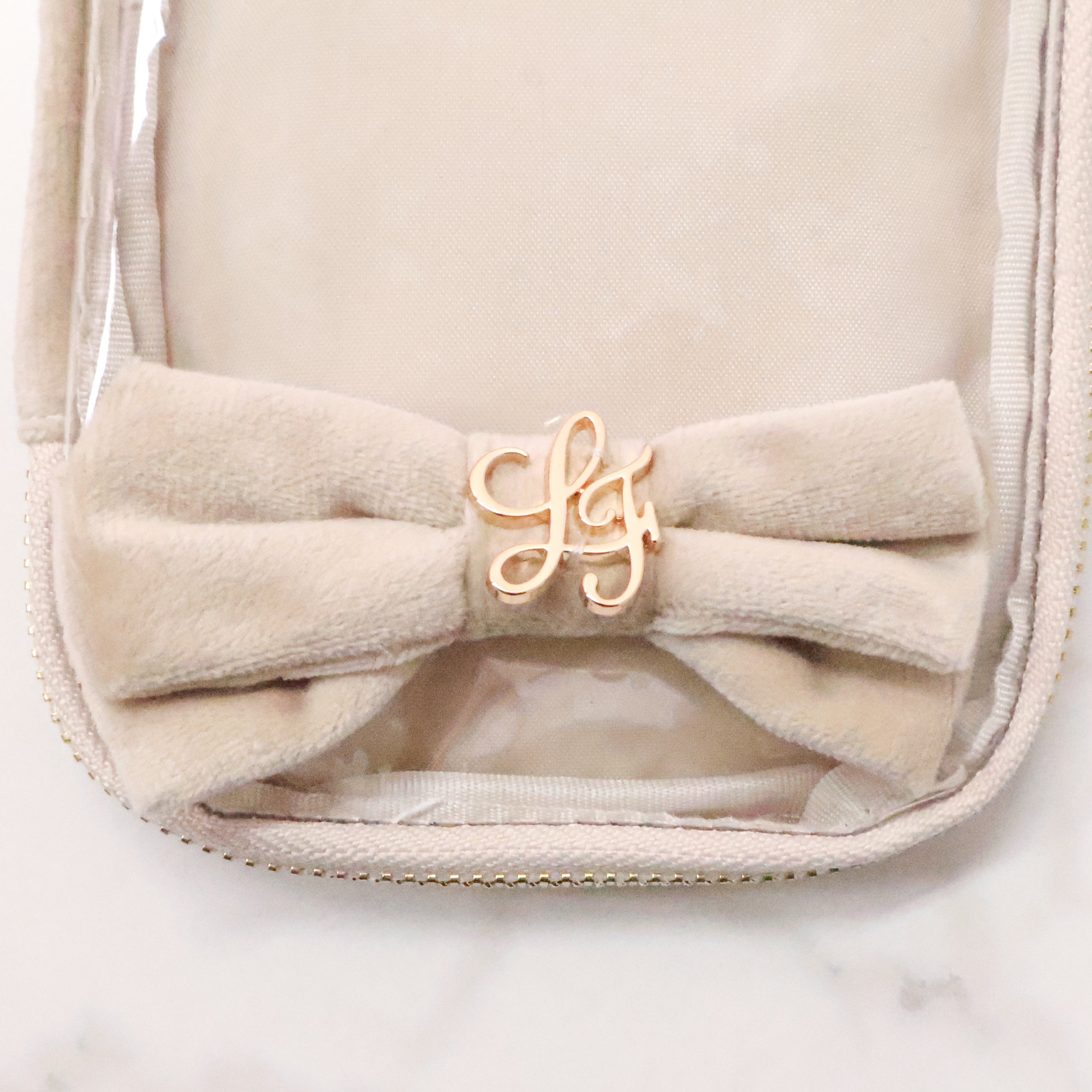 《LAFARY》ベルベットアクスタケース