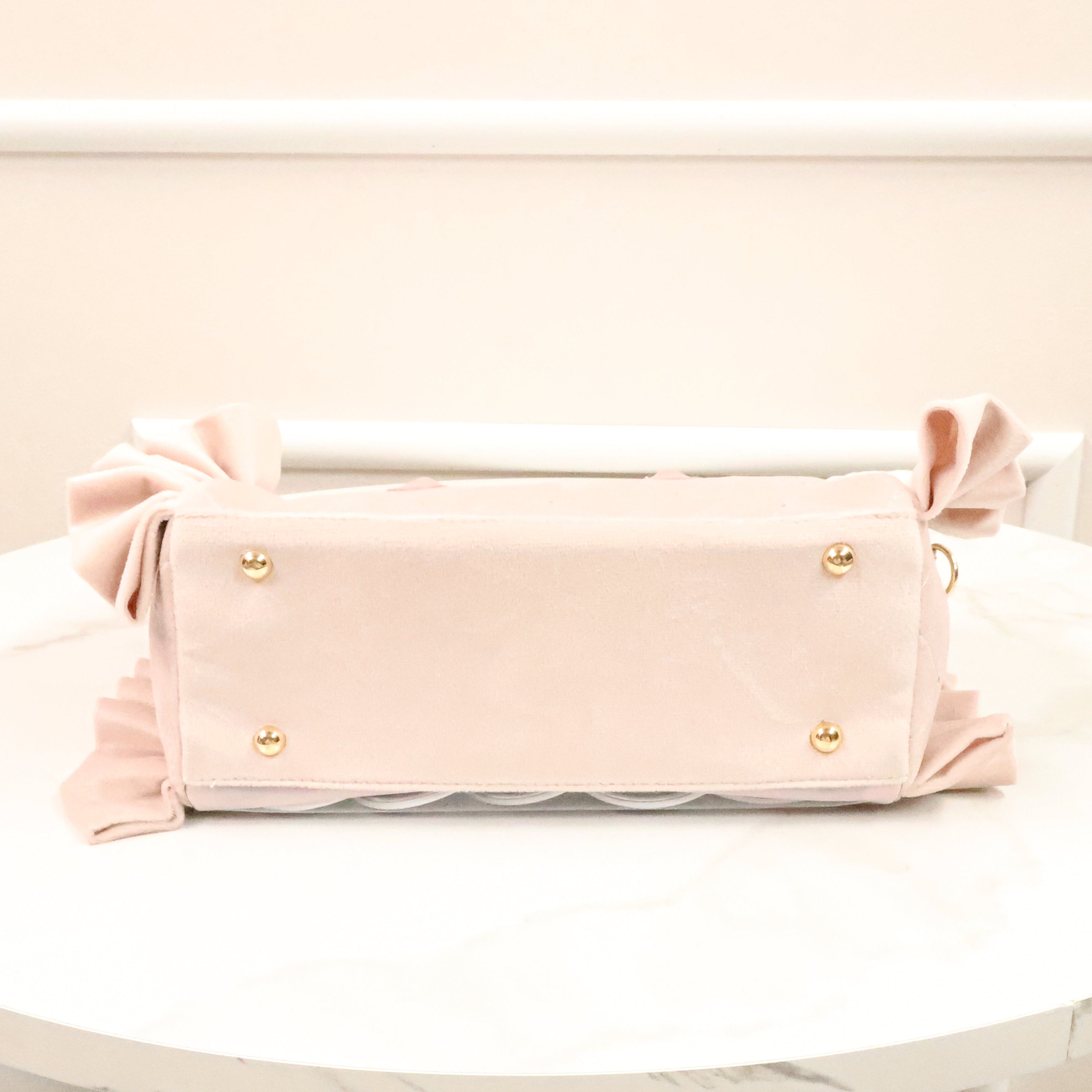 《LAFARY》ベルベットフリルバッグ