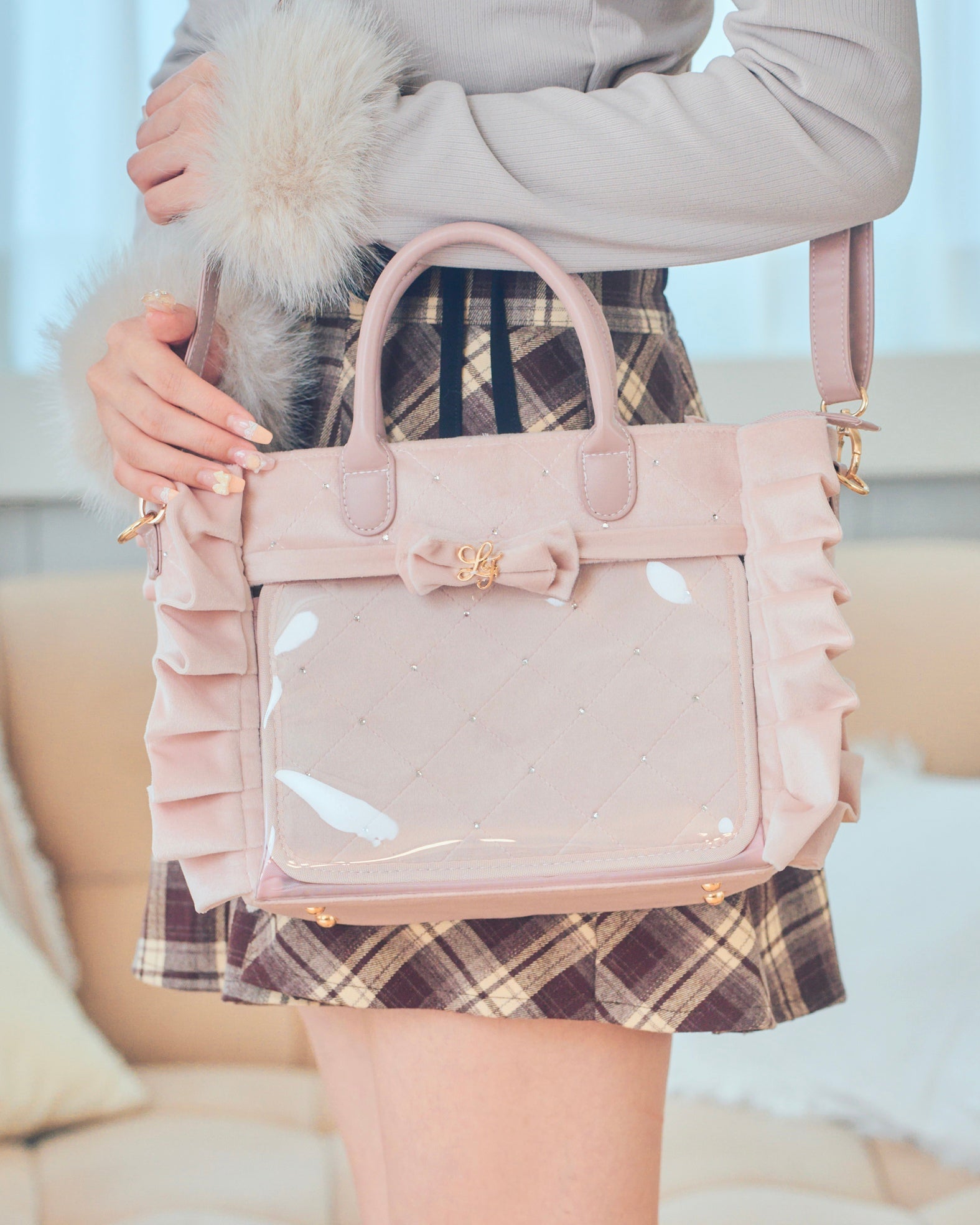 《LAFARY》ベルベットフリルバッグ