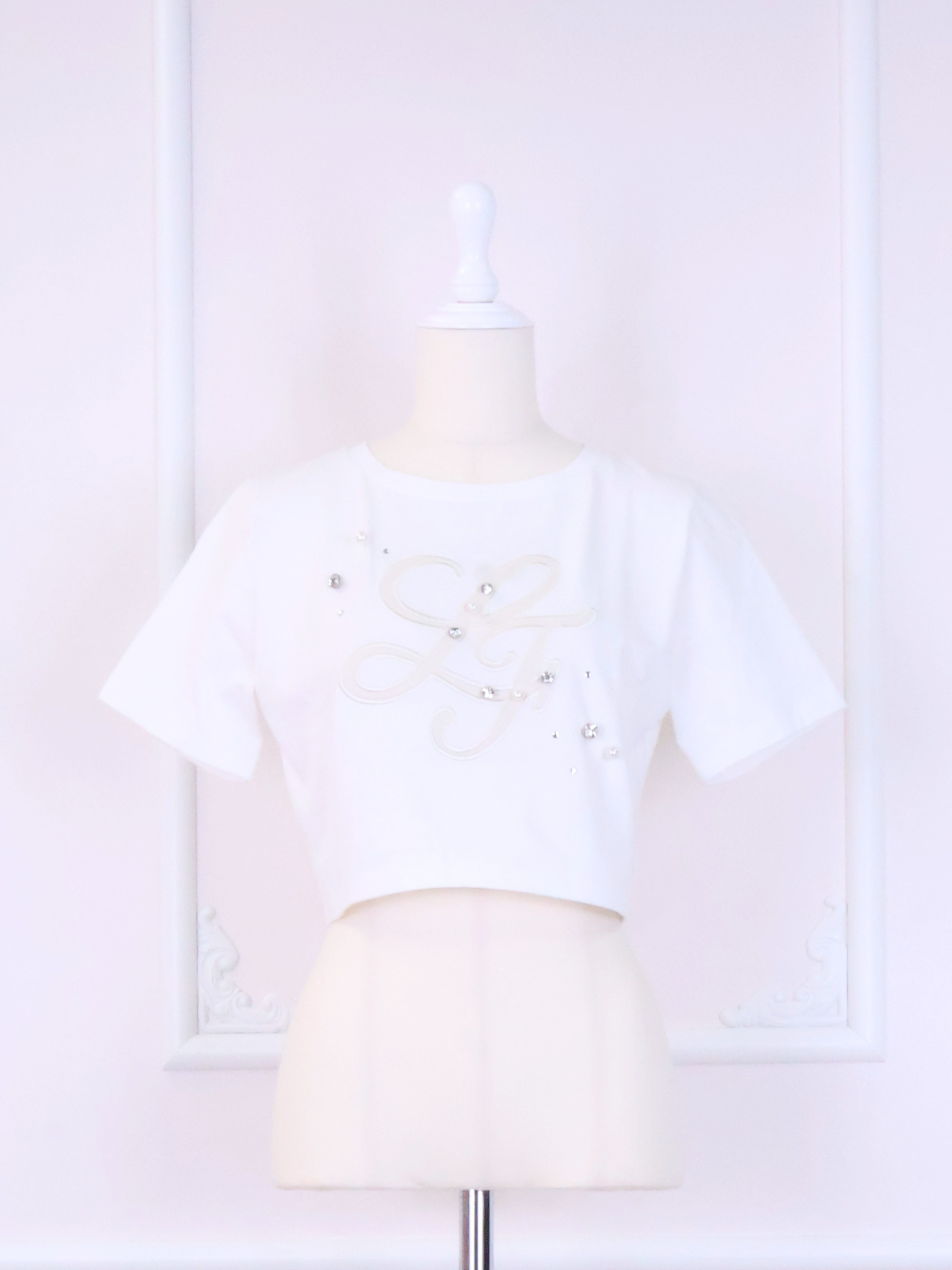 《LAFARY closet》合皮ロゴチビT
