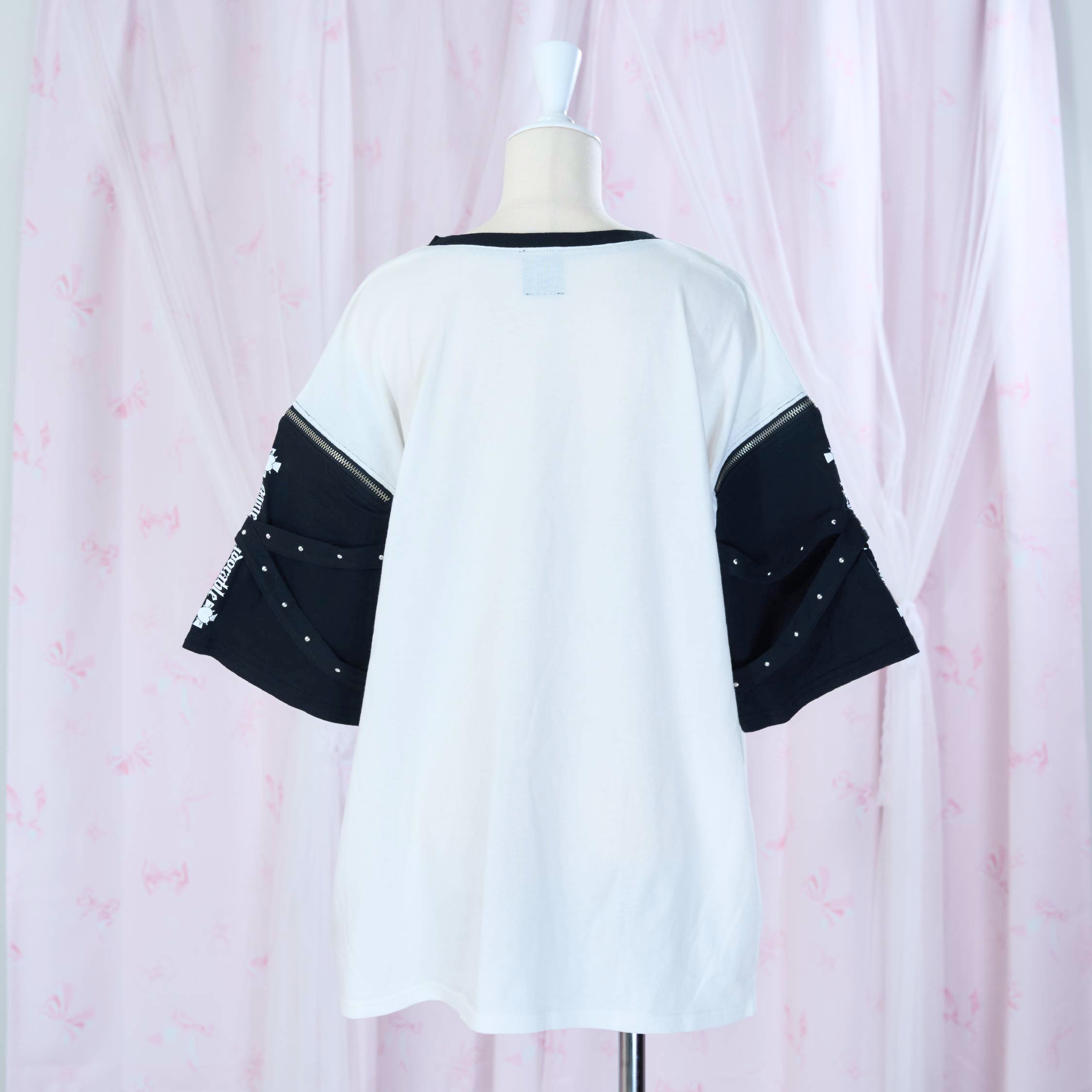 《mine》BrattYジップTシャツ