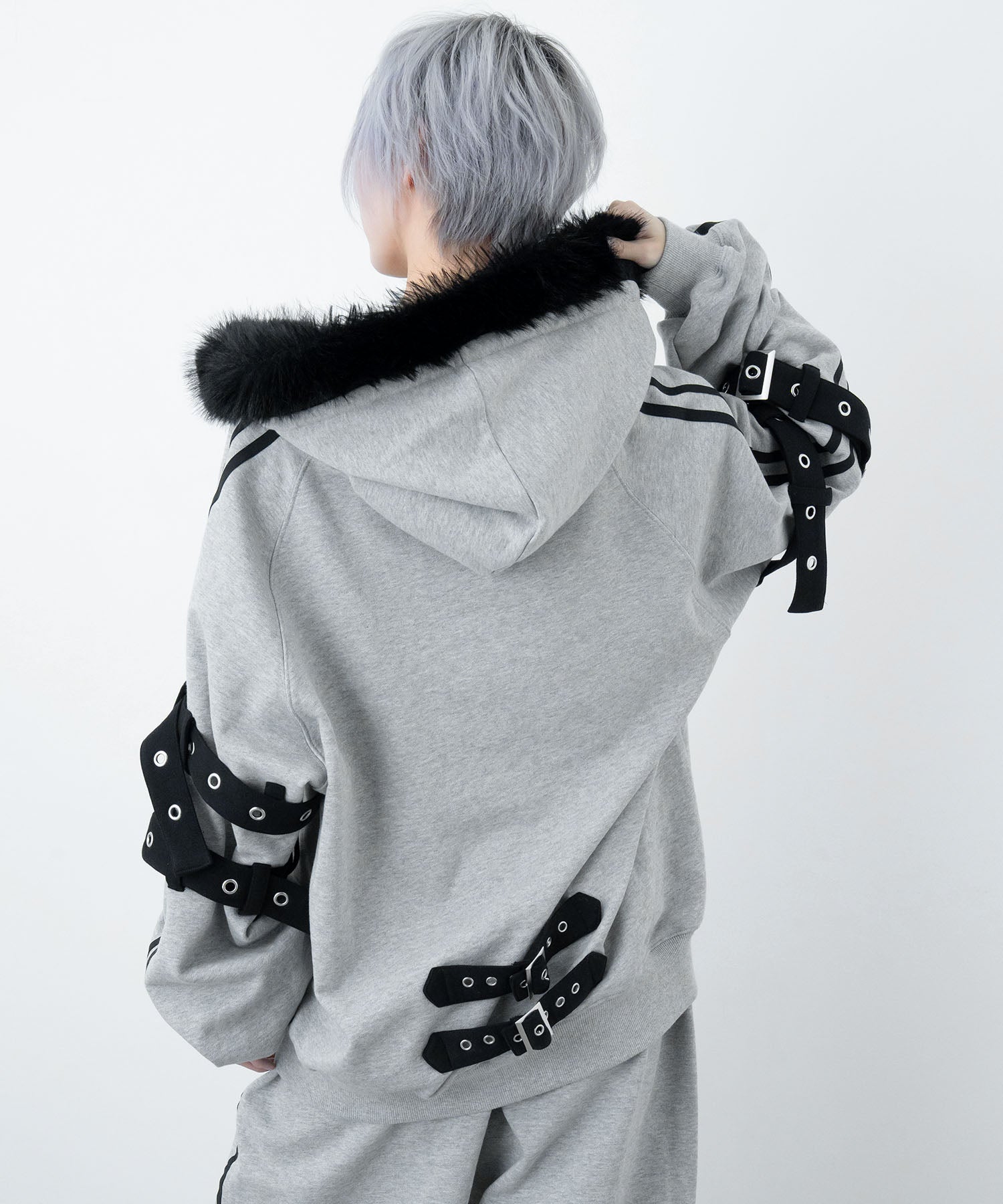 LAZY SLAY】ファーフードラインパーカー- LAFARY ONLINE