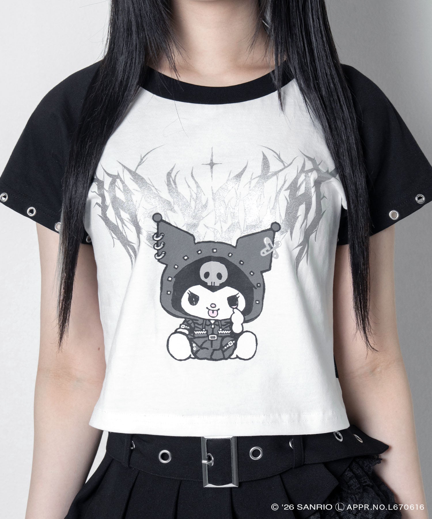 LAZY SLAY】クロミ×LAZYSLAYクロップドTシャツ- LAFARY ONLINE