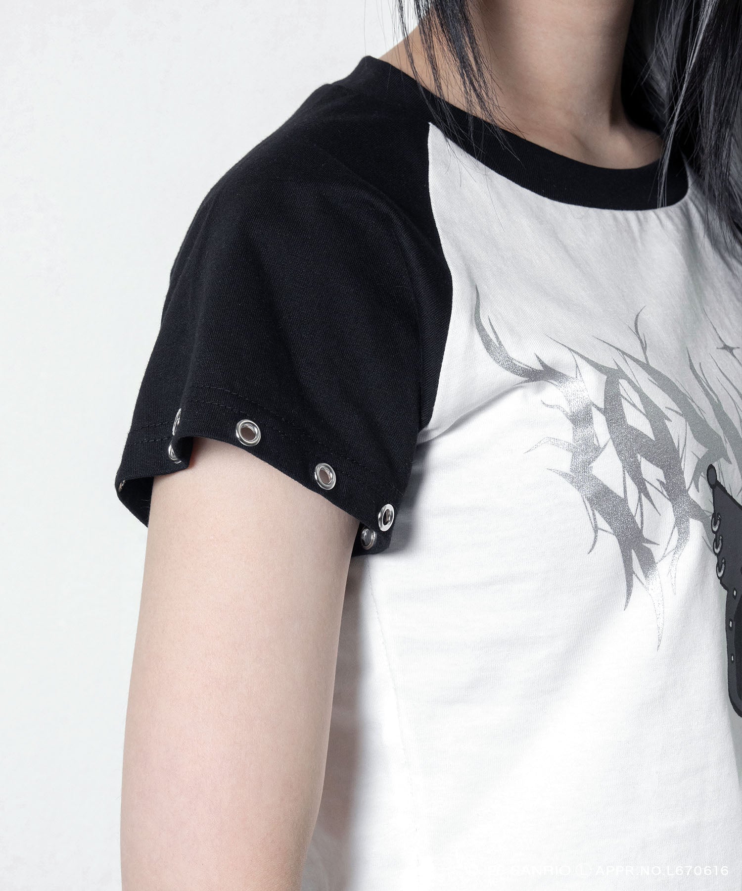 【LAZY SLAY】クロミ×LAZYSLAYクロップドTシャツ